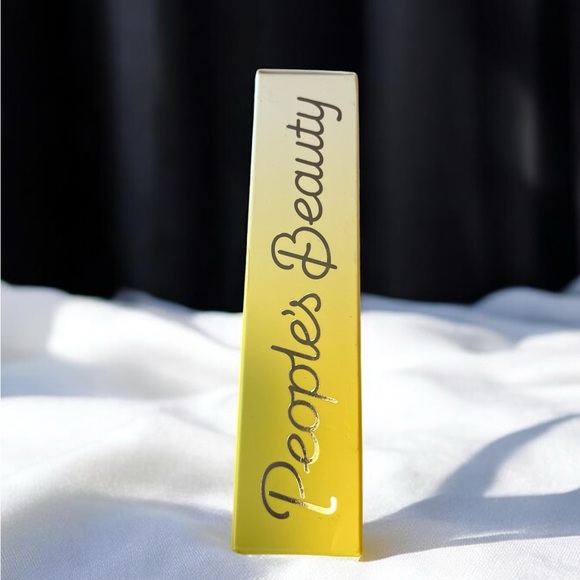 🦋 BOGO FREE 🦋 SALE! 🦋 
NIB PEOPLE'S BEAUTY Frontliner Mask + Scrub - Picture 2 of 4